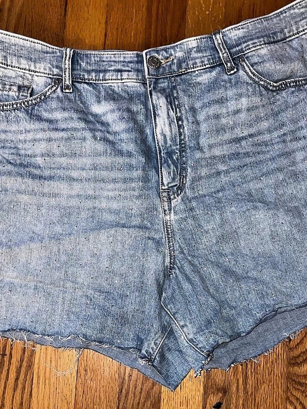 TORRID High-Rise Perfect Short Denim Shorts Rhinestone Embellished Distressed si
